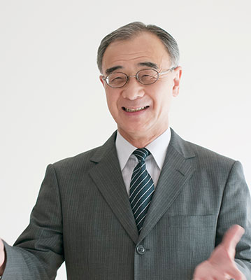 風見株式会社の社長風見治助の写真です。